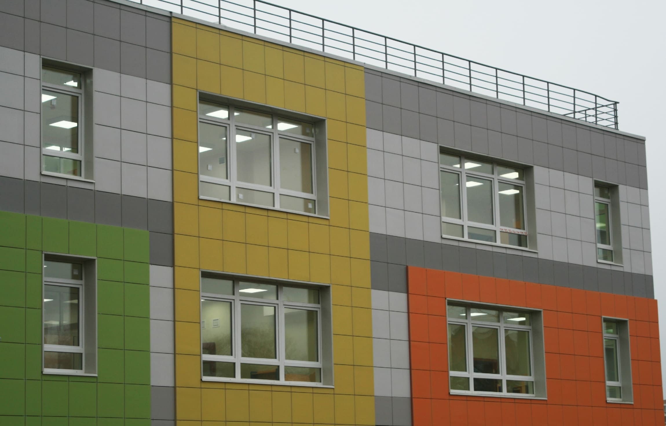 Монтаж вентилируемого фасада